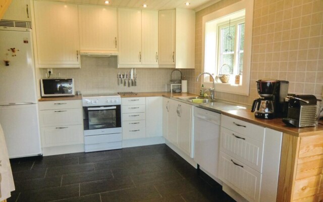 Amazing Home in Huskvarna With Jacuzzi, Sauna and Wifi