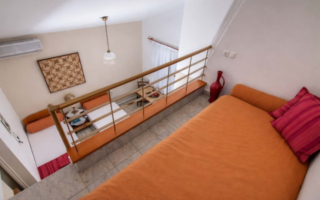 Byzantine Vibe - Seaside Cozy Stay Near Volos