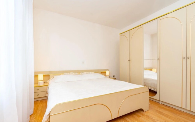 Awesome Home in Blato With Wifi and 2 Bedrooms