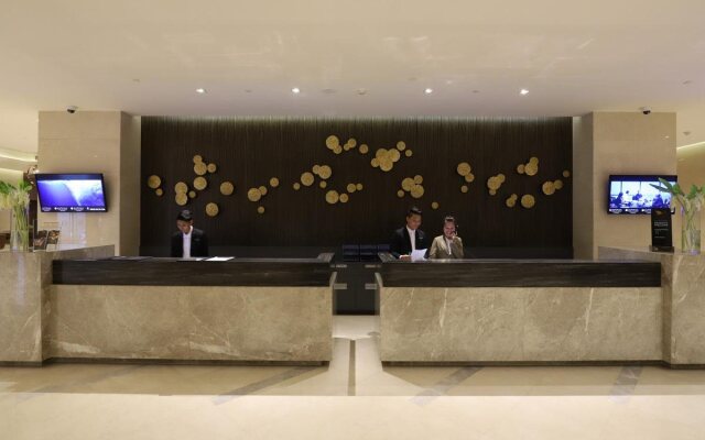Pullman Yangon Centrepoint