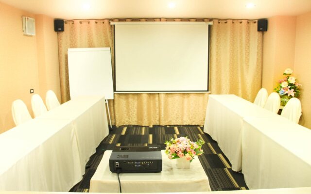 Yellow Ribbon Hills, Boutique Suites
