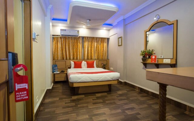 Padma Krishna Hotel