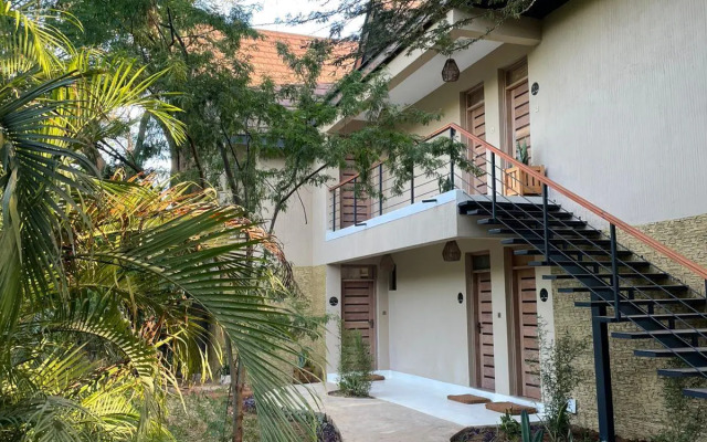 Ashnil Aruba Lodge