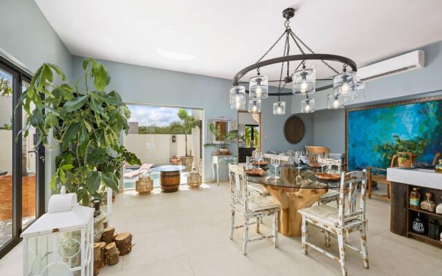 2BR Private Pool Outdoordining Amazing Gardens