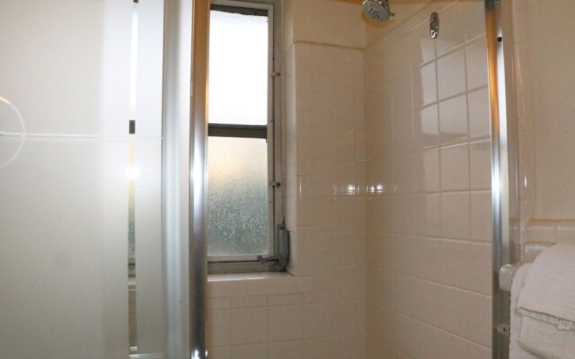 Jamaica Royale - 019 - 1 Br Condo