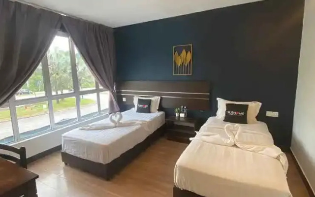 Alia Express Sendayan