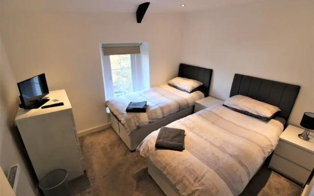 Cottage Hill
