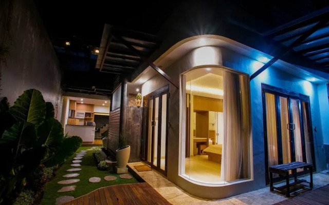The Ocean Views Luxury Villas & Apartment