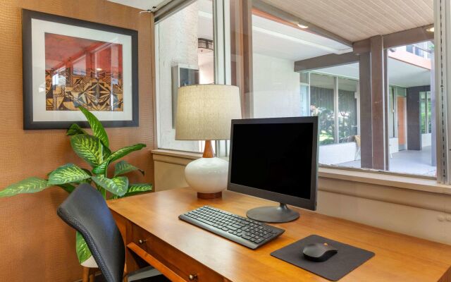 Magnuson Hotel Papago Inn