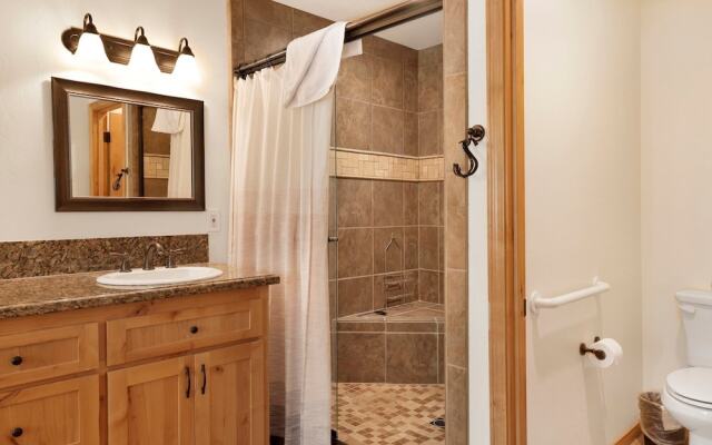 Three Bears INN #2147