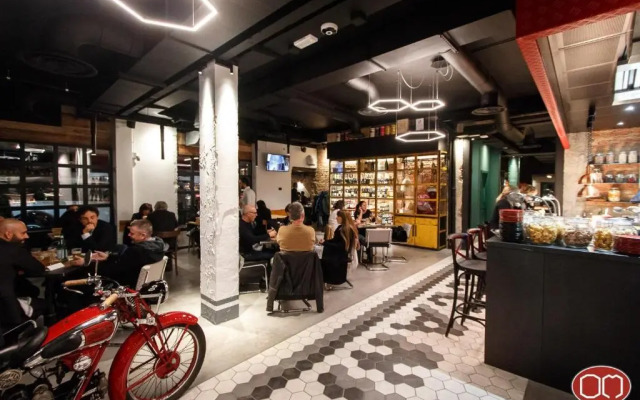 Abano Hostel Business