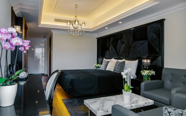 Qbic City Hotel