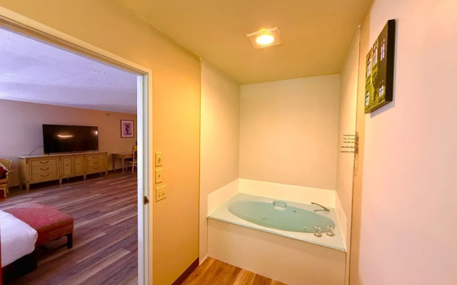 Presque Isle Inn & Convention Center