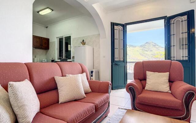 Avelino Apartment by Atlantic Holiday