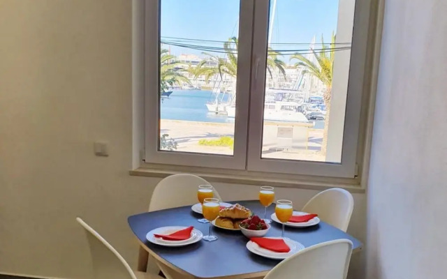Lagos Marina and Promenade View Apartment Central