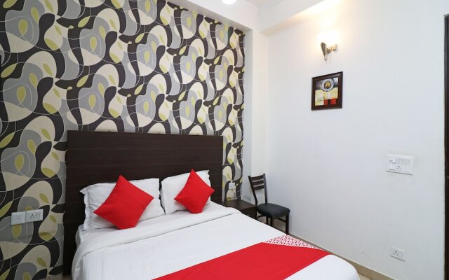 Hotel Silver Star By OYO Rooms