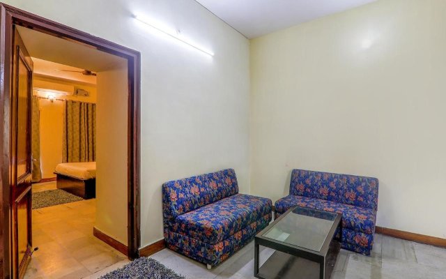 Fabhotel Executive Guest House