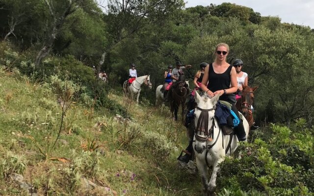 El Rancho La Paz
