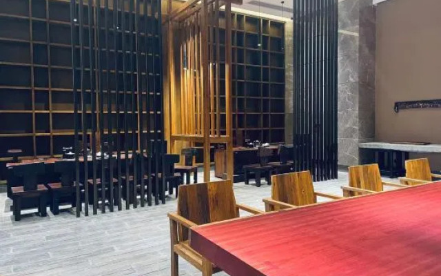 Wanyuan Pinxuan Hotel (Wengyuan County Government Branch)