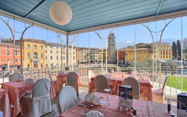 Hotel Europa Sky Pool & Panorama