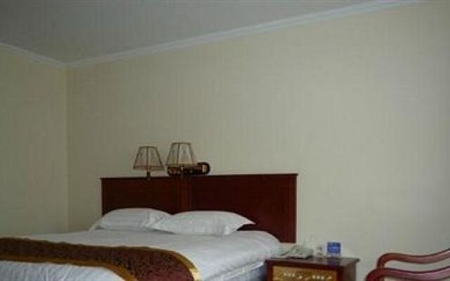 Ruiting Hotel Taidong - Qingdao