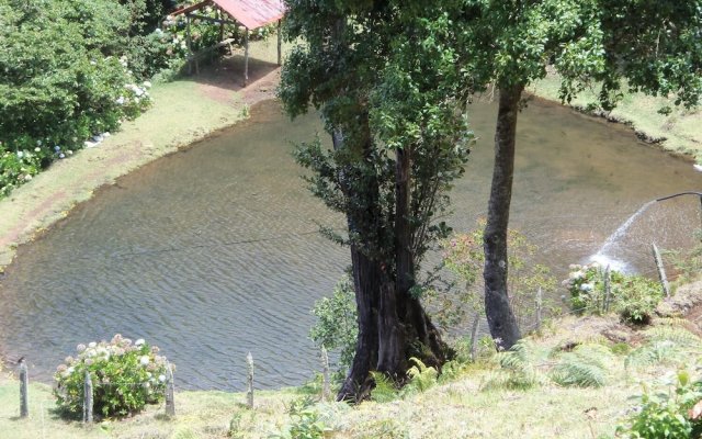 Lagunillas del Poas