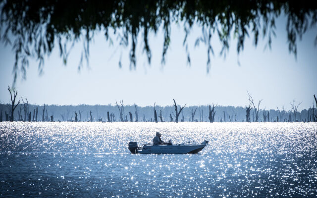 Lake Mulwala Boatel
