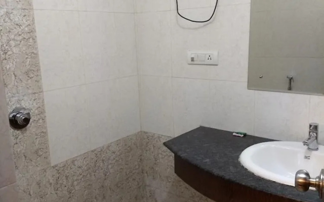 Hotel Nikunj Madhubani