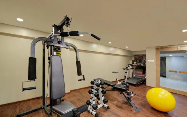 Central Beacon Hotel Surat