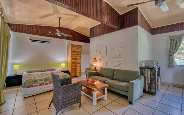 CariPro Apartments