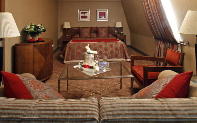 Warwick Grand-Place Brussels