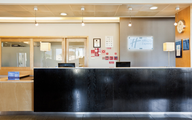 Holiday Inn Express Lisbon - Oeiras by IHG