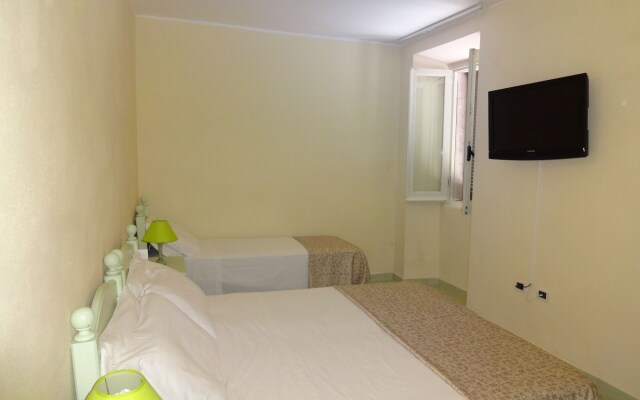 Geranio Rosso Hotel & Restaurant