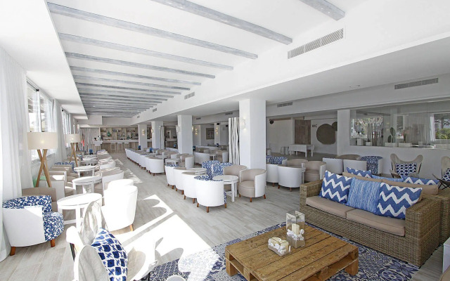 Club Portinatx