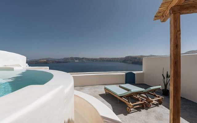 Αkrorama Villa and Suites Santorini