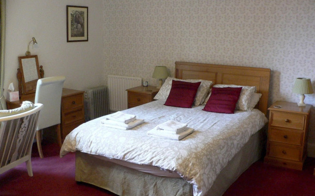 Glyntwrog House