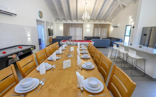 Lev HaHoresh Suites