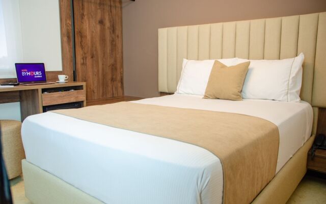 Hotel ByHours Las Americas