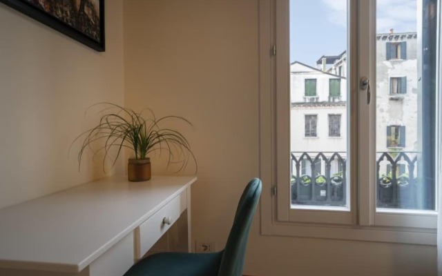 Sant'Aponal Prestige