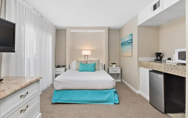Brighton Suites Hotel