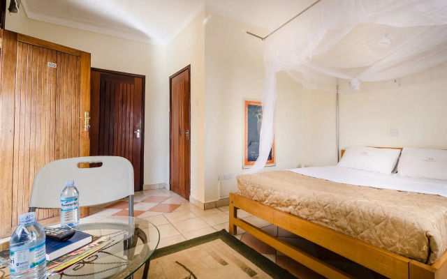 Victoria Travel Hotel