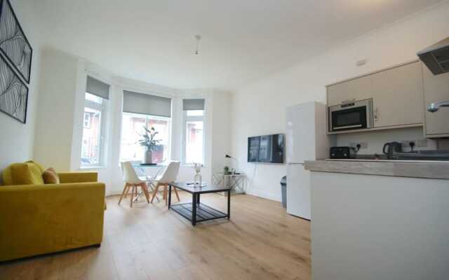 Spacious Margate Apartment