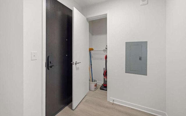 Global Luxury Suites at Capitol Hill