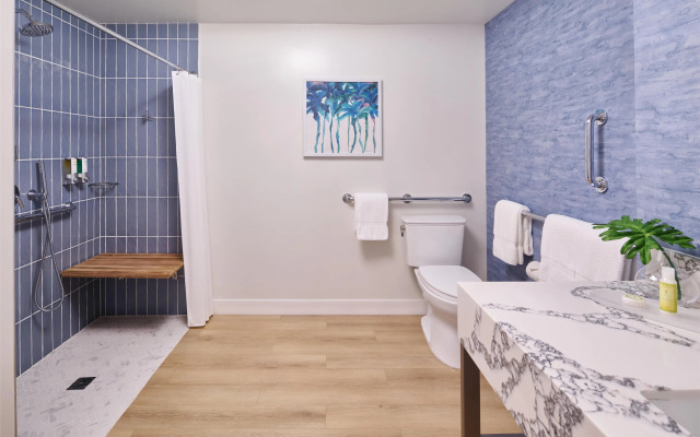 Outrigger Kaanapali Beach Resort