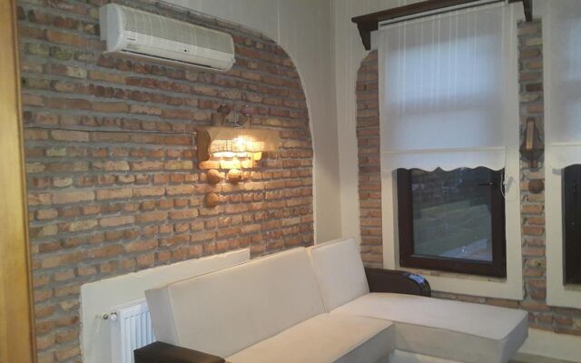 Sapanca Atli Kosk Butik