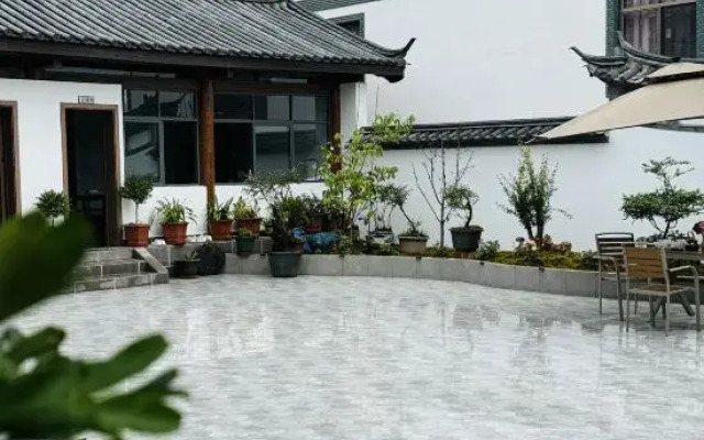Yayuan Tian She Homestay (Sanyi International Airport Branch)