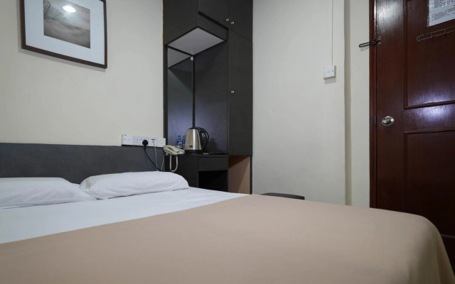 Amrise Hotel
