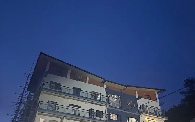 Quarry Bay Hometel