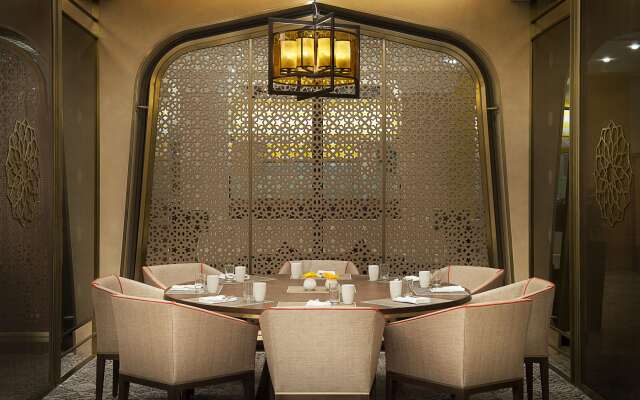 Radisson Blu Hotel & Resort