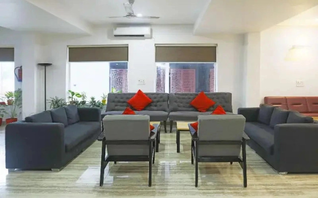 OYO Townhouse 398 Cloud Bay